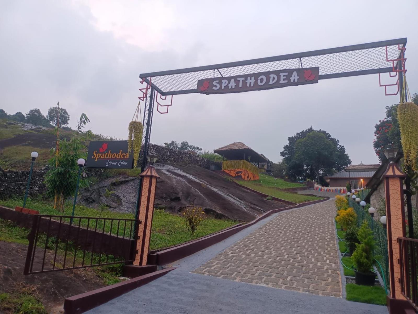 Spathodea Vagamon Esterno foto